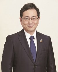 President & Representative Director Takuya Aizawa